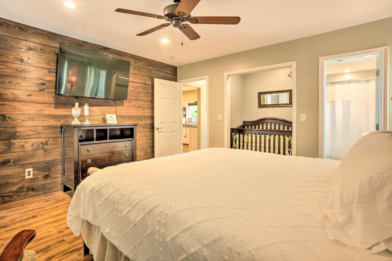 The Gathering Place Brenham Home On 6 Acres Екстериор снимка